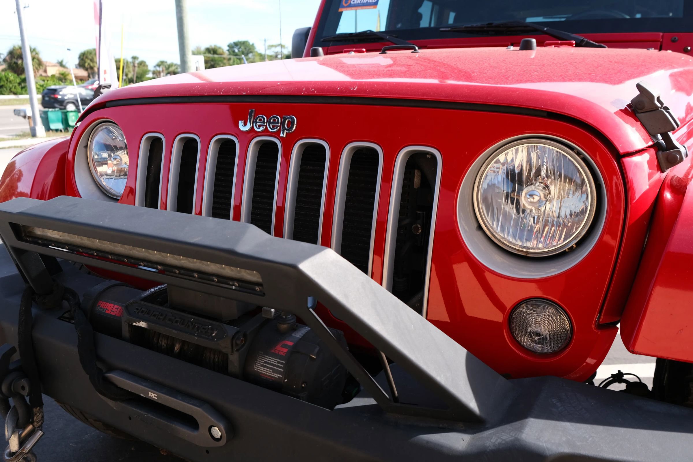 Used 2016 Jeep Wrangler Unlimited Sahara w/ Connectivity Group image 12