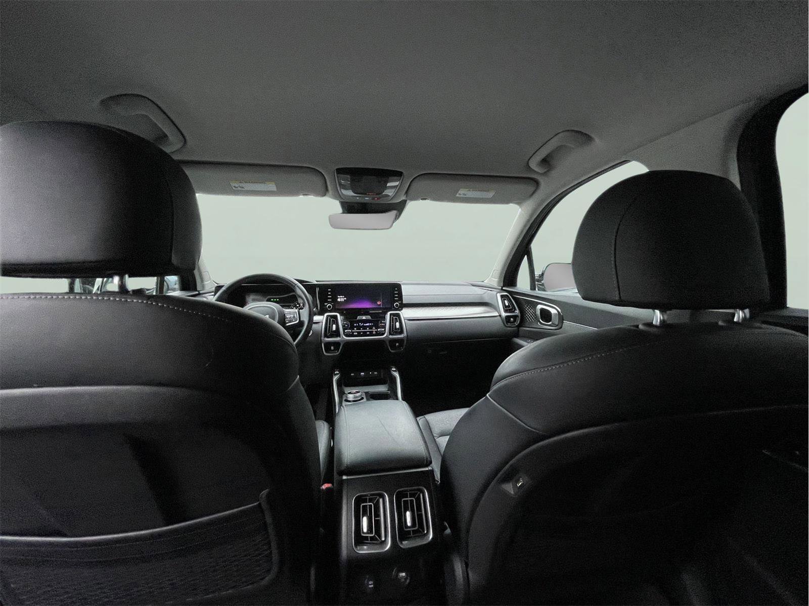 Used 2023 Kia Sorento EX image 15