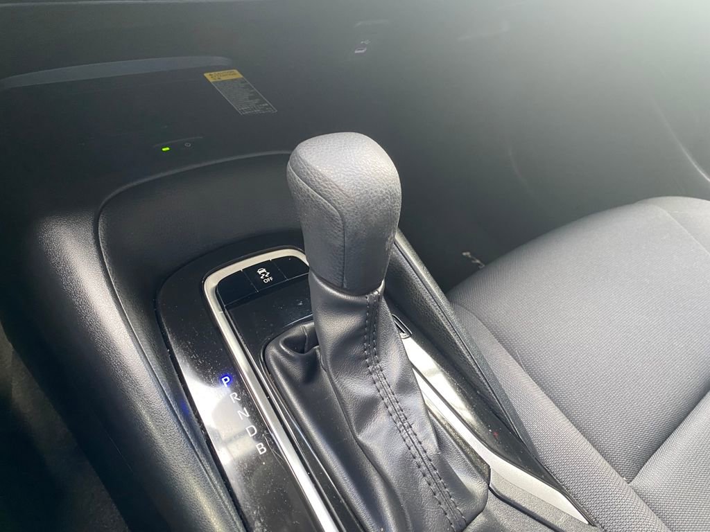 Used 2025 Toyota Corolla LE image 35