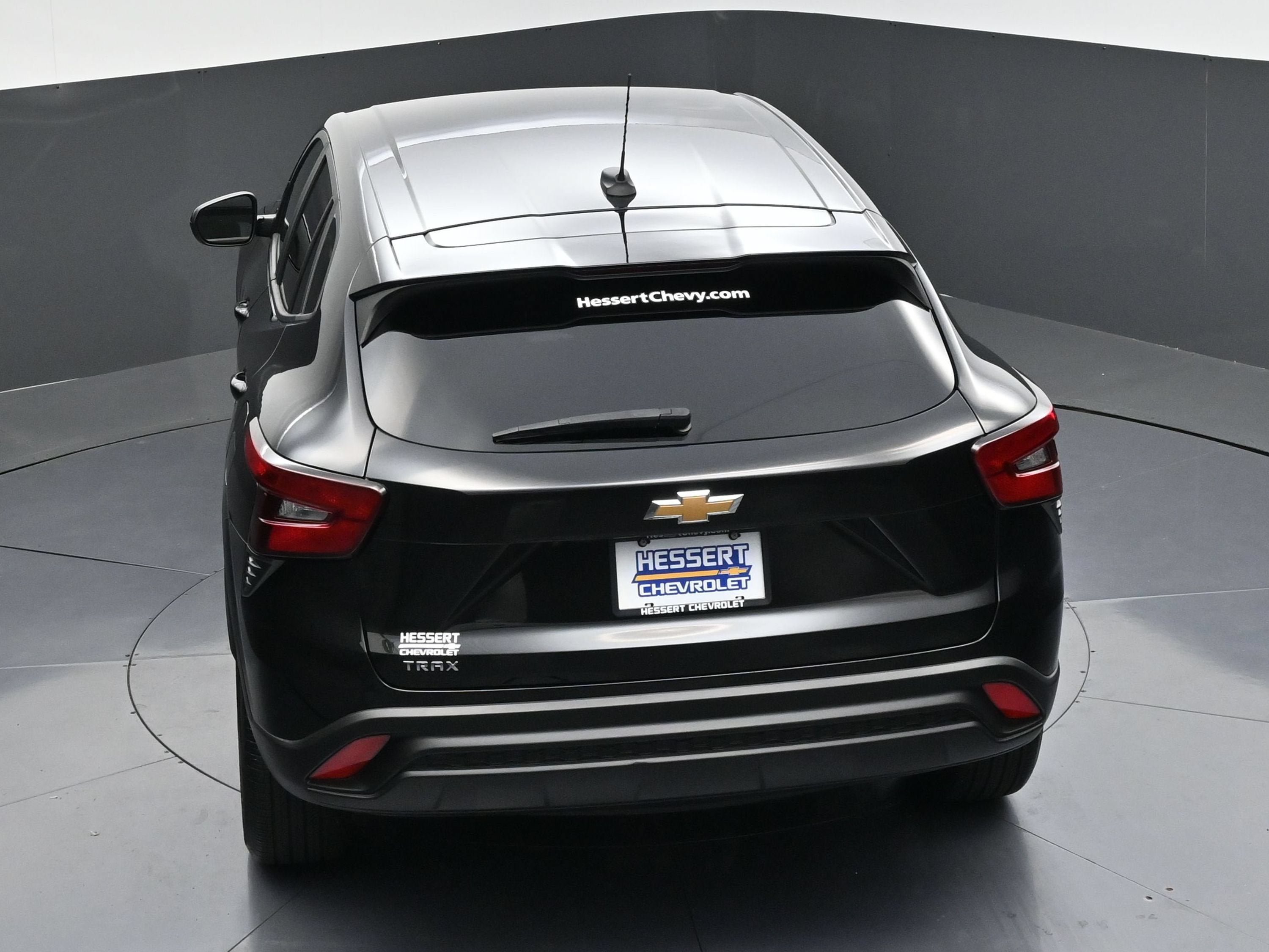 Certified 2025 Chevrolet Trax LS w/ LS Convenience Package FWD image 39