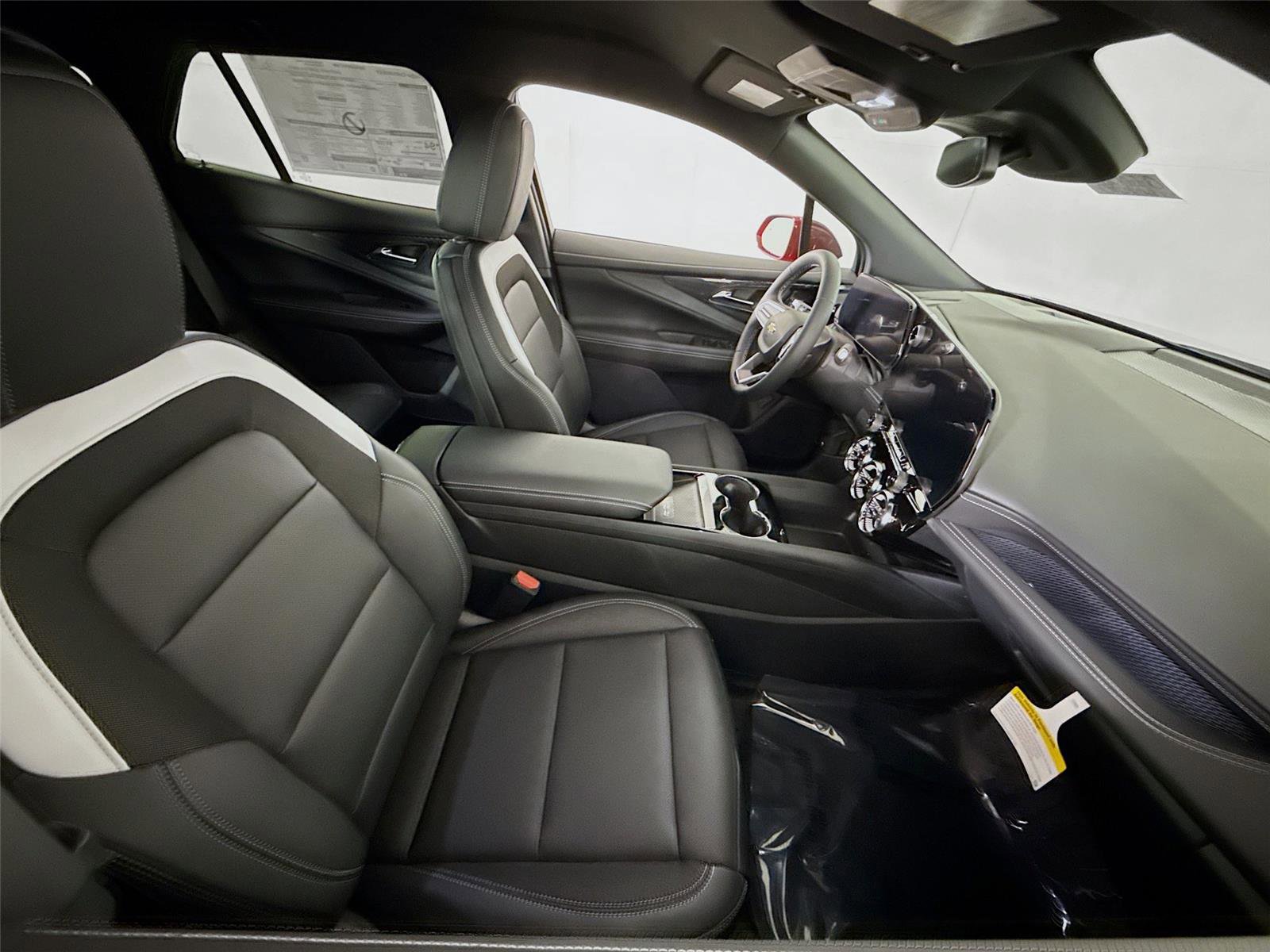 New 2026 Chevrolet Blazer EV LT AWD/4WD image 21