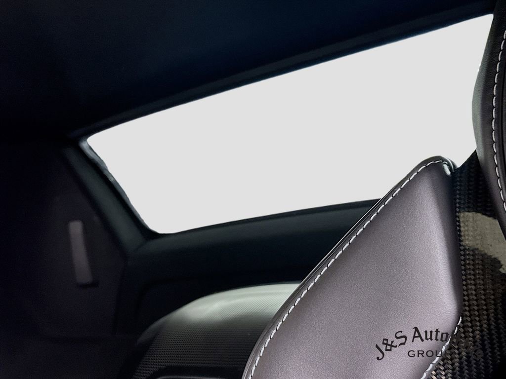 Used 2020 Chevrolet Corvette Stingray Preferred Conv w/ 2LT Preferred Equipment Group image 28