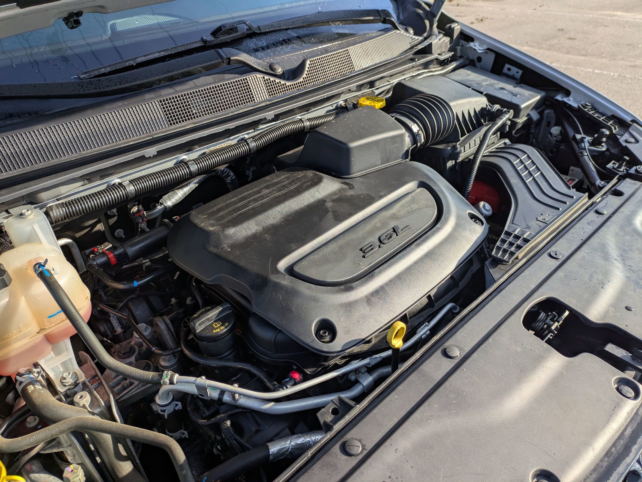 Used 2023 Chrysler Pacifica Touring-L image 37