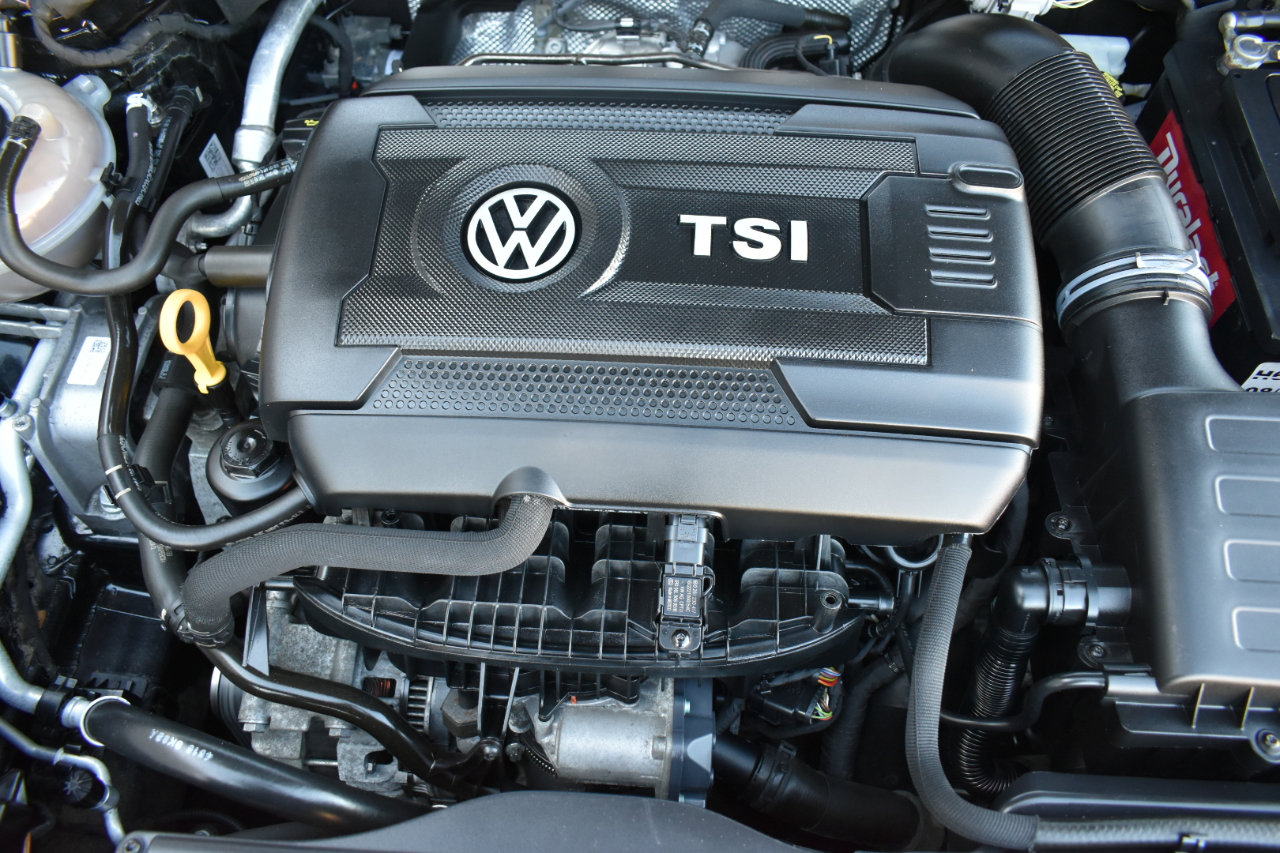 Used 2017 Volkswagen GTI S image 45