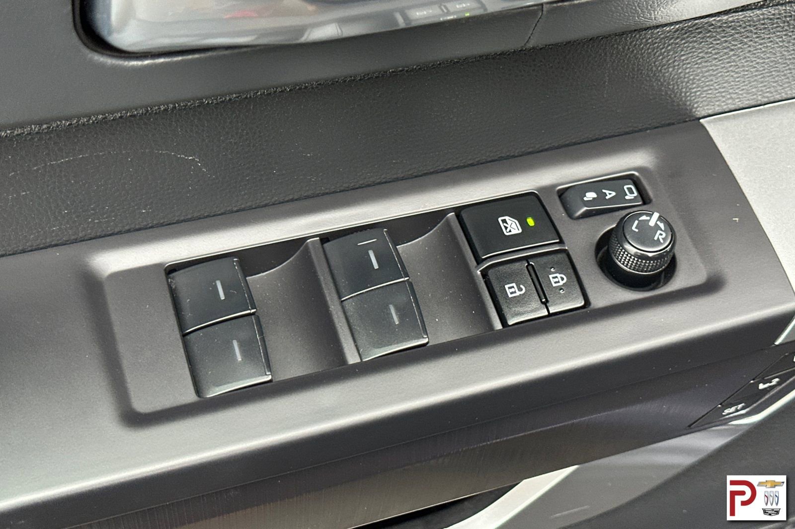 Used 2023 Toyota Tundra Platinum image 12