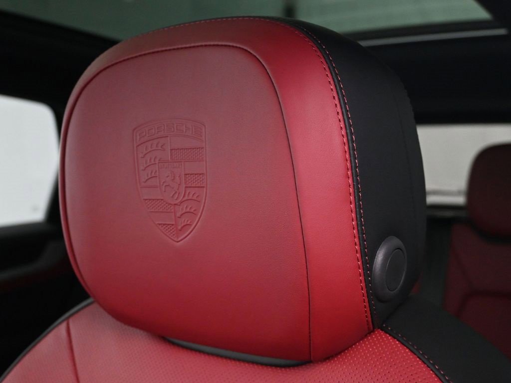 New 2026 Porsche Cayenne S image 20