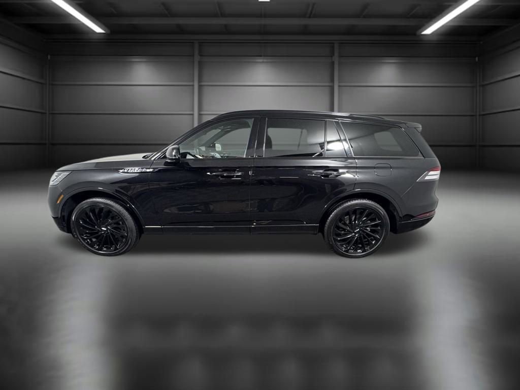 New 2026 Lincoln Aviator Reserve AWD/4WD image 2