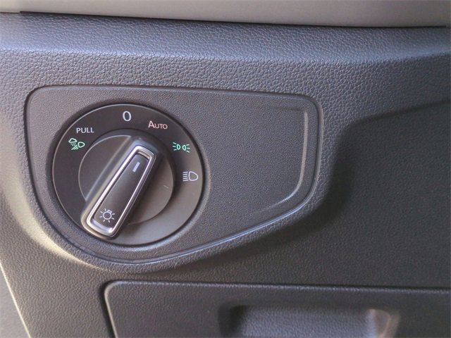 Used 2021 Volkswagen Atlas SE w/ Panoramic Sunroof Package image 18