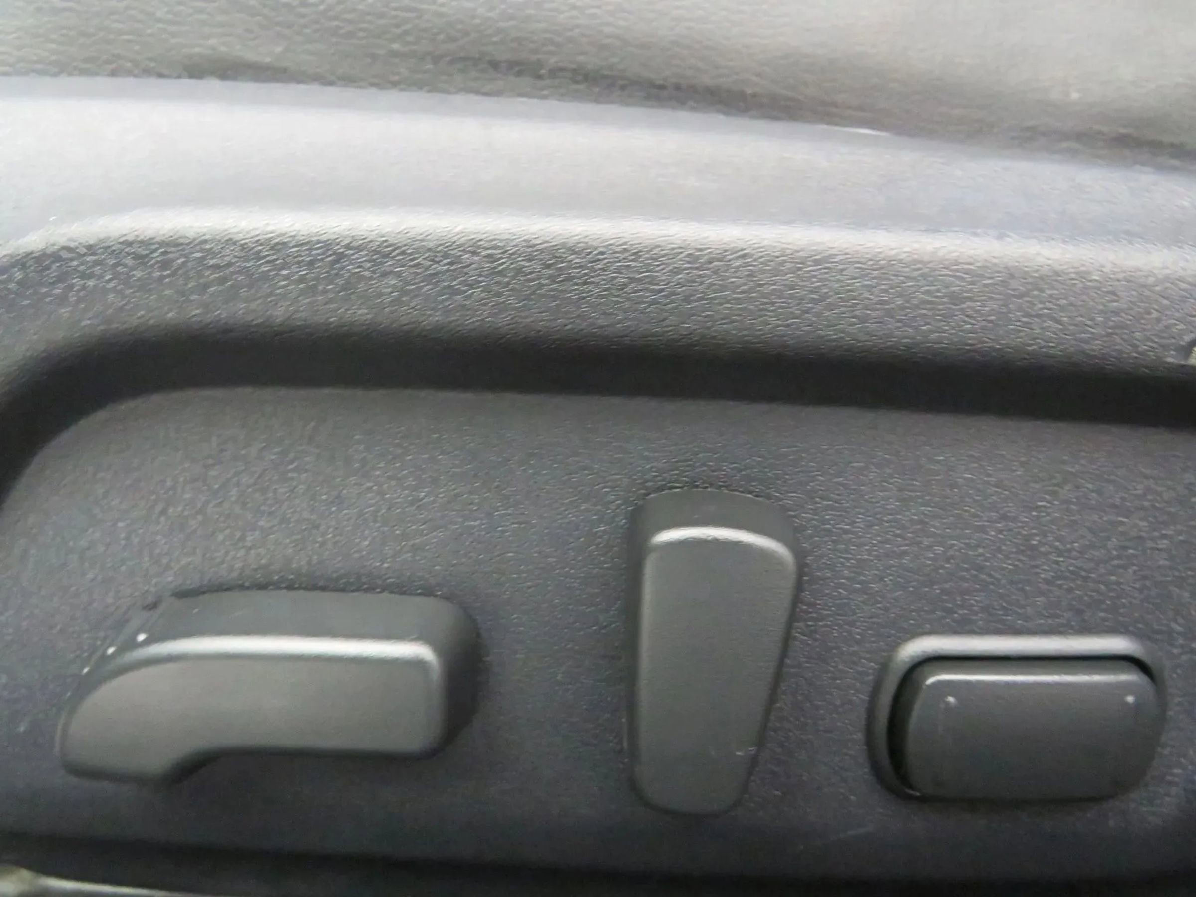 Used 2019 Subaru Outback 2.5i Limited image 39