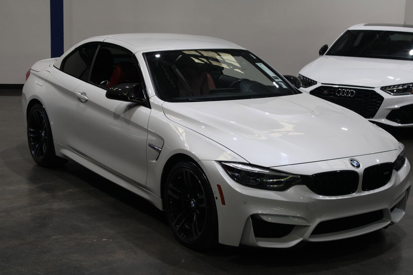 Used 2019 BMW M4 Convertible w/ Executive Package image 5
