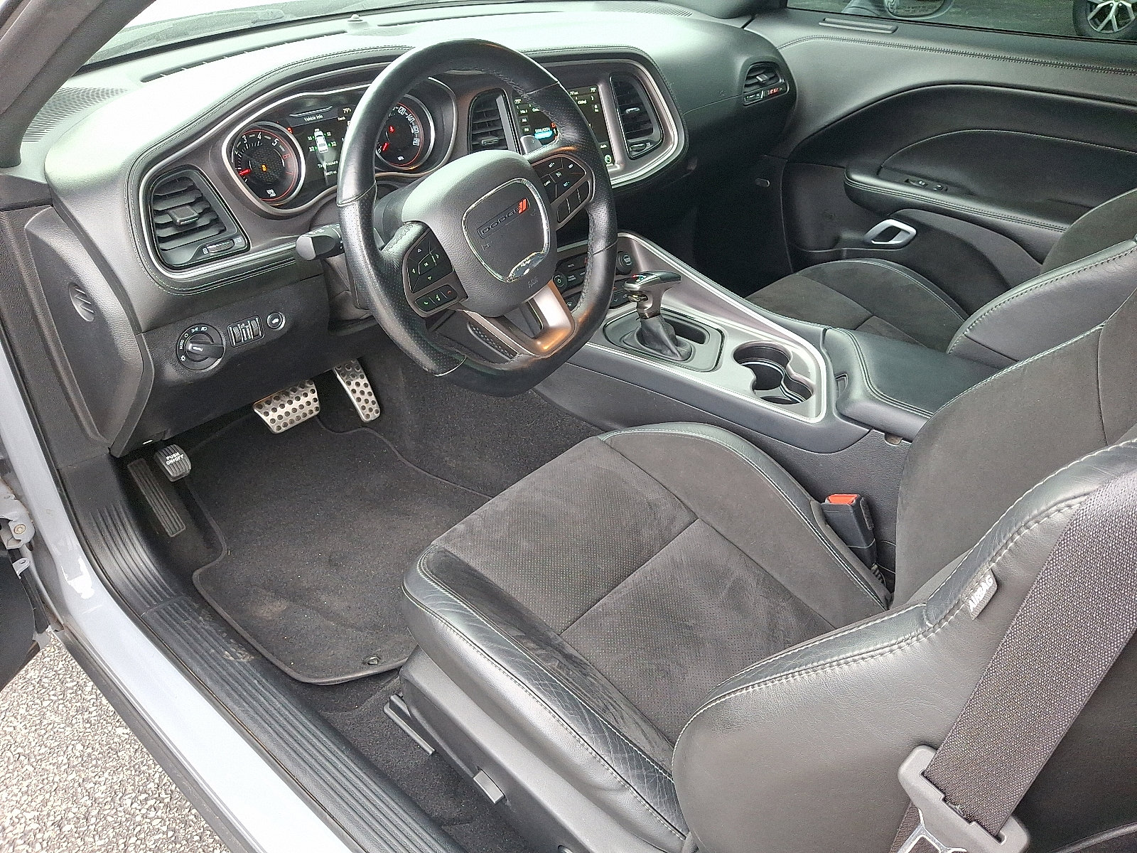 Used 2021 Dodge Challenger R/T Scat Pack image 11