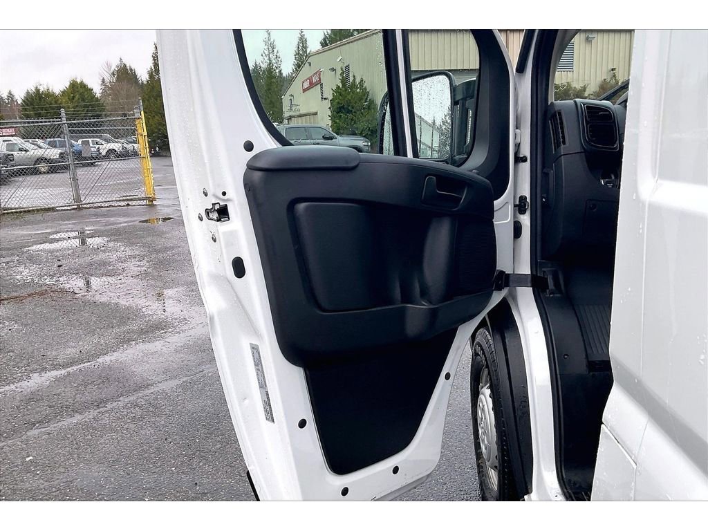 Used 2024 RAM ProMaster 3500 w/ Delivery Van Package image 23