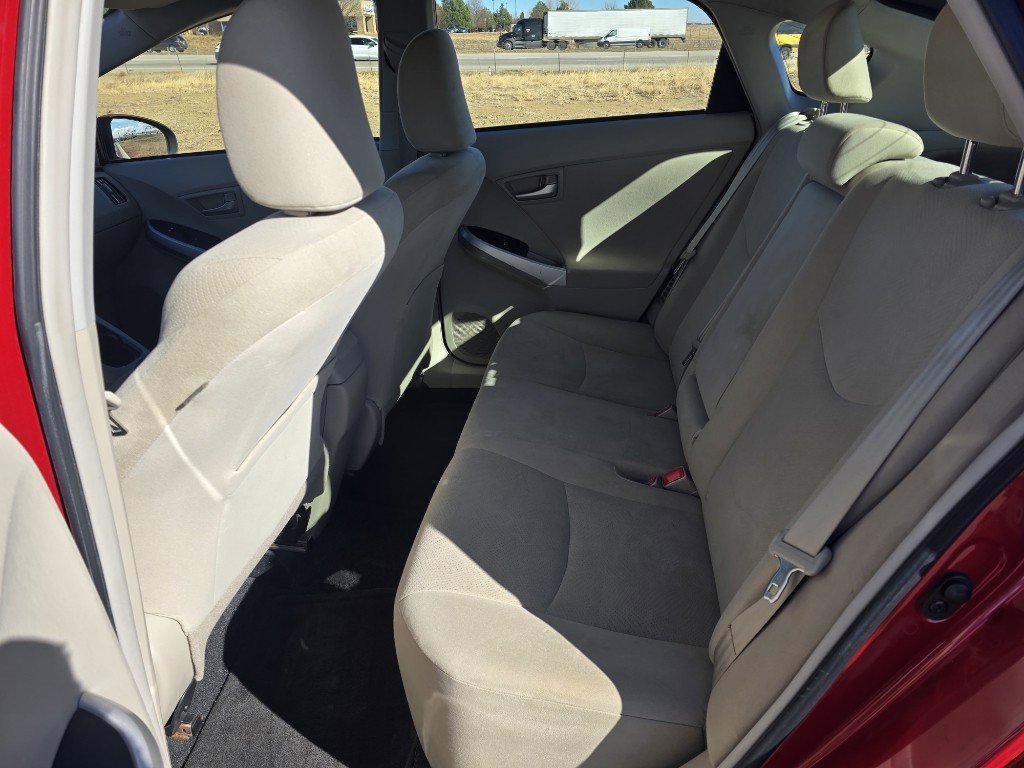 Used 2014 Toyota Prius Two image 15