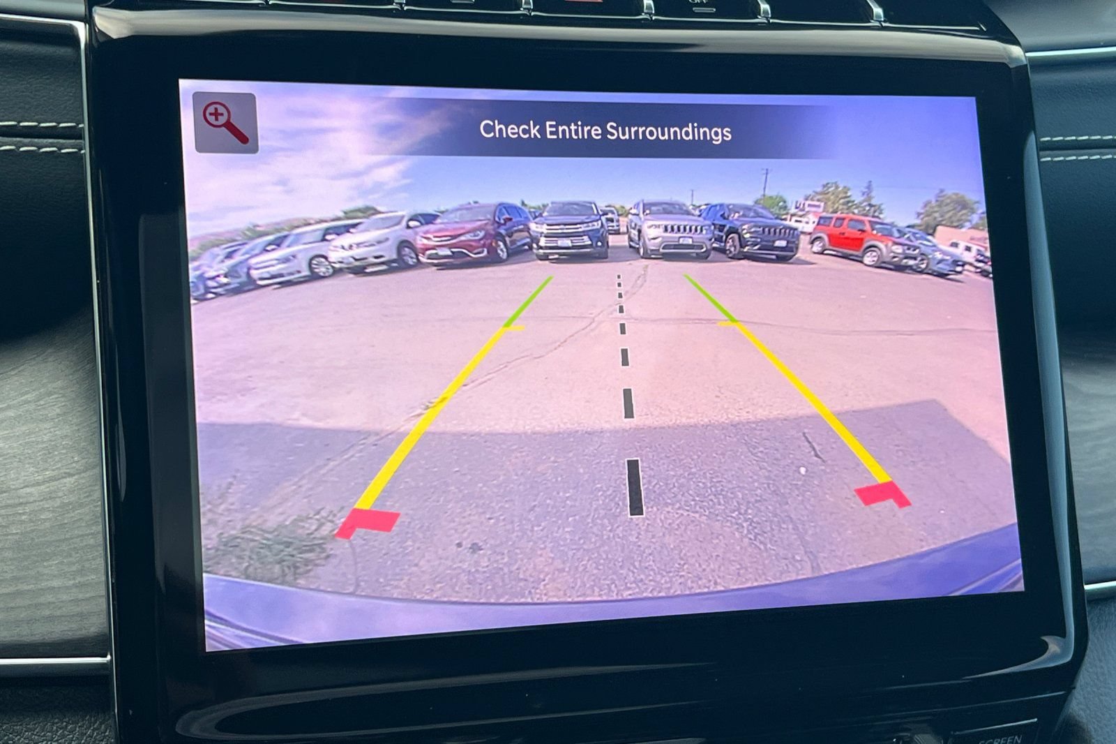 Used 2024 Jeep Grand Cherokee Overland w/ Luxury Tech Group IV AWD/4WD image 21