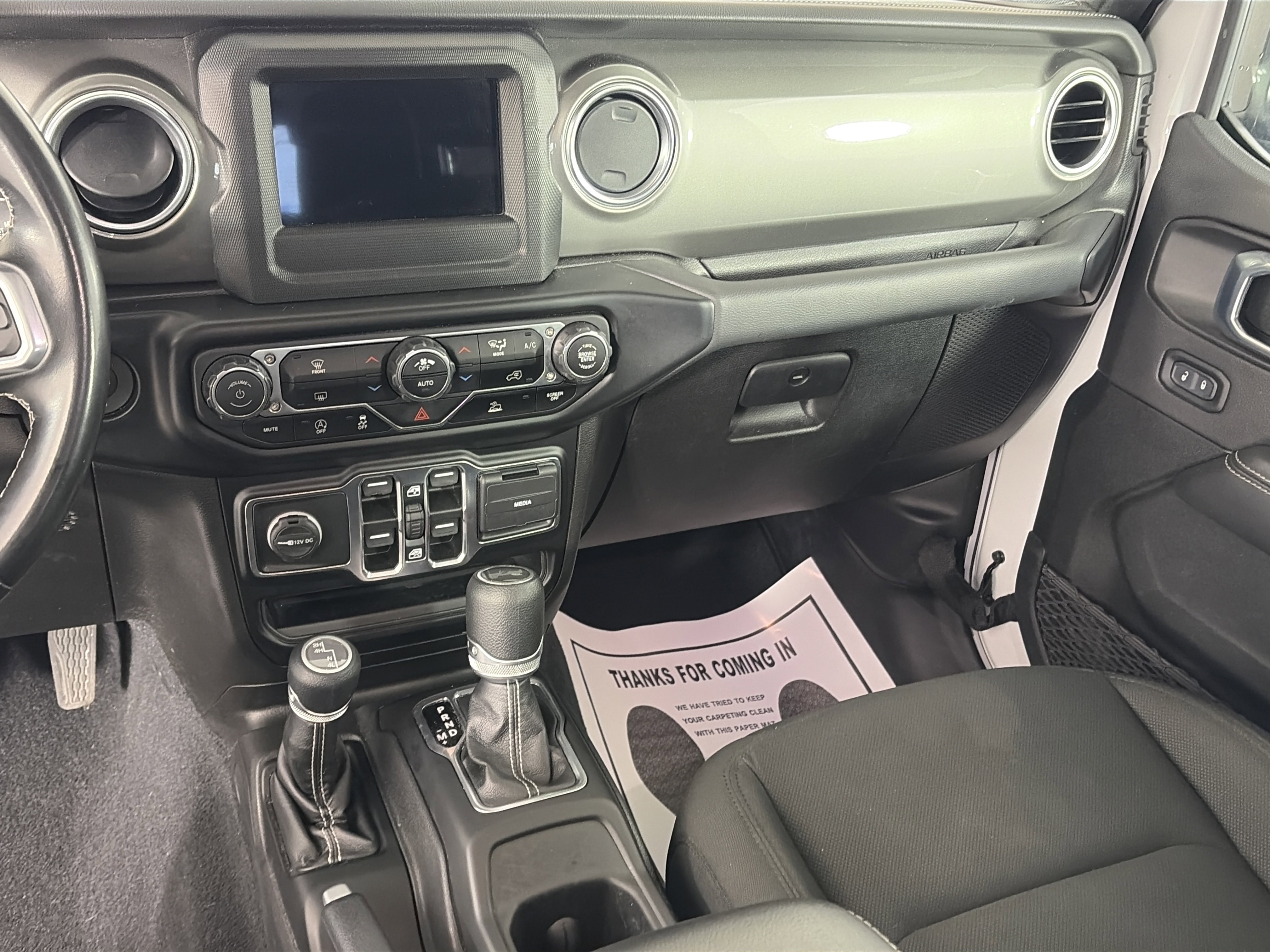 Used 2021 Jeep Wrangler Unlimited Sahara image 4