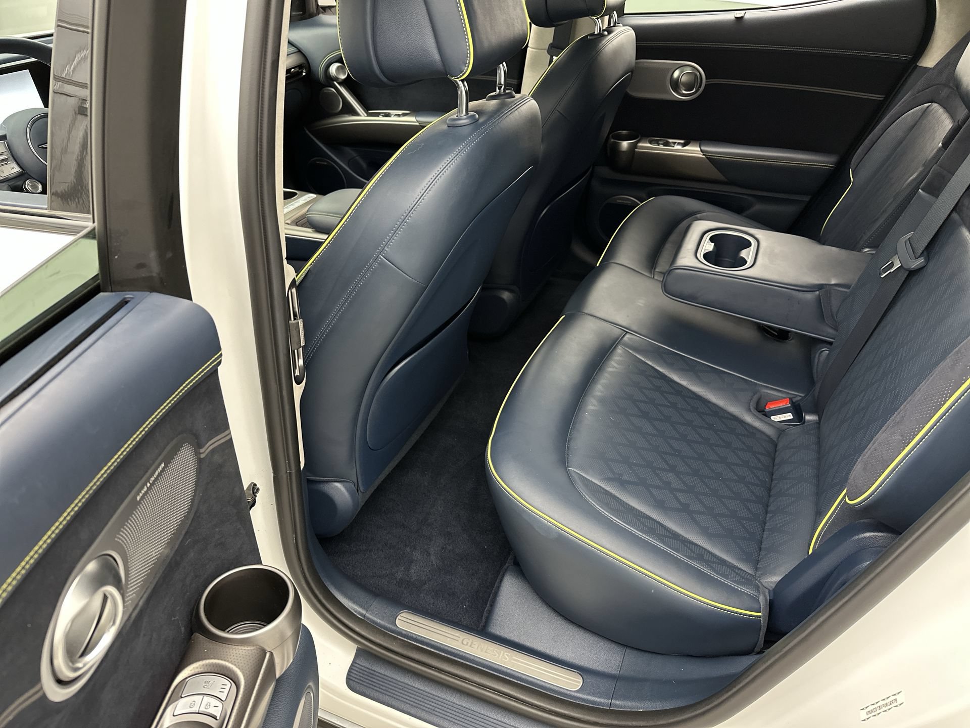 Certified 2023 Genesis GV60 Performance AWD/4WD image 23