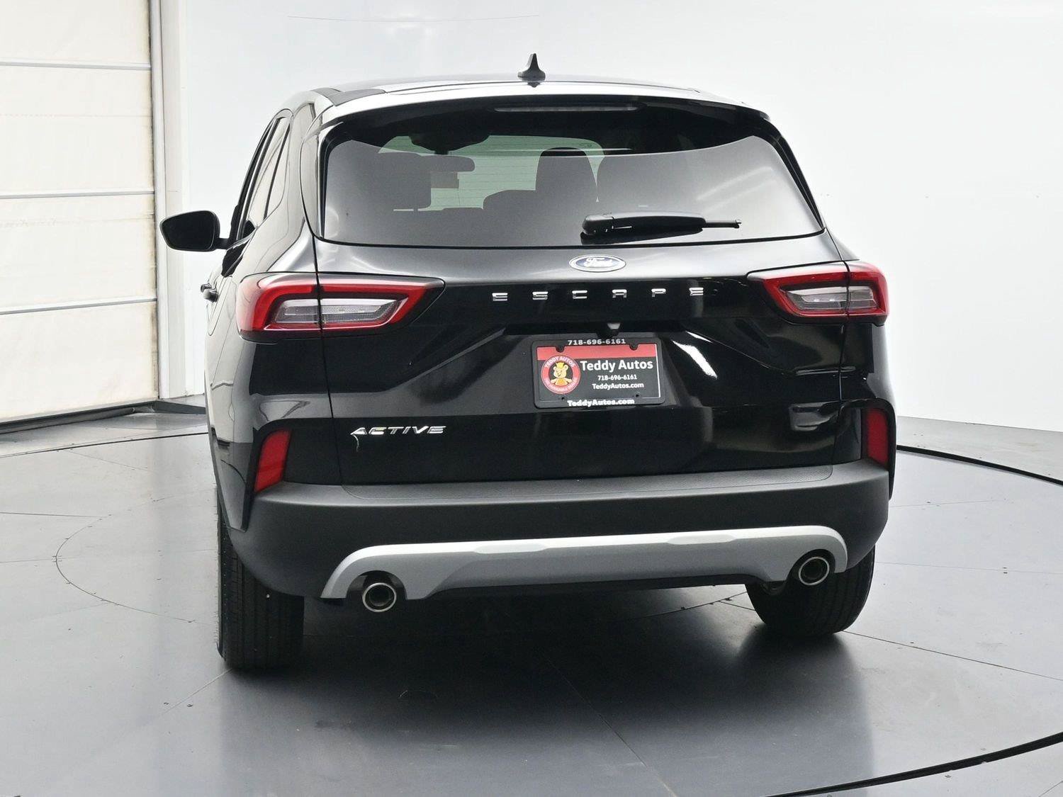 Used 2025 Ford Escape Active FWD image 23