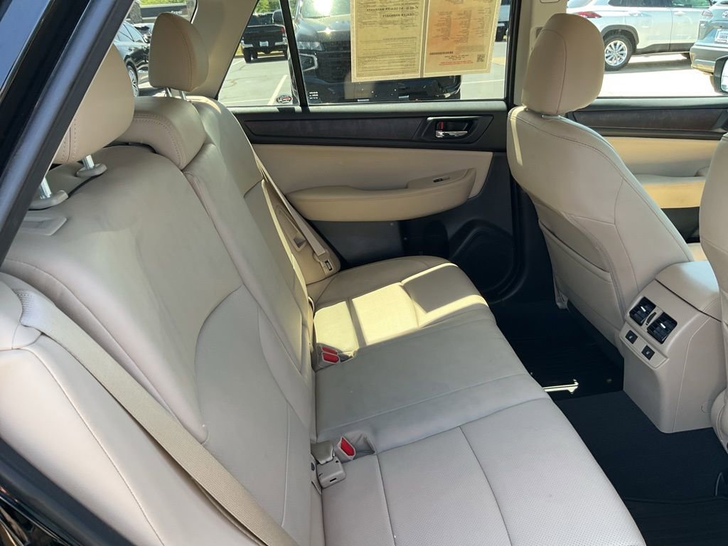 Used 2017 Subaru Outback 2.5i Limited AWD/4WD image 20