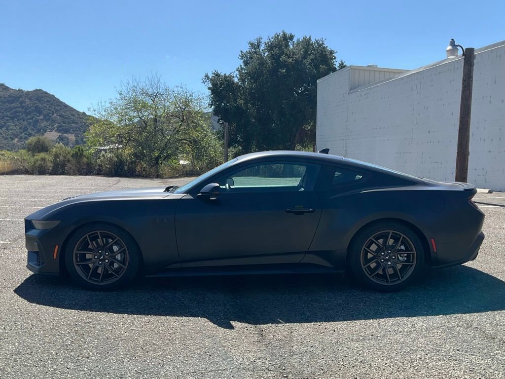 Used 2025 Ford Mustang GT Premium image 3