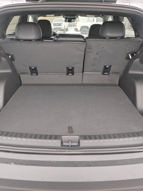 New 2026 Chevrolet Blazer EV LT image 10