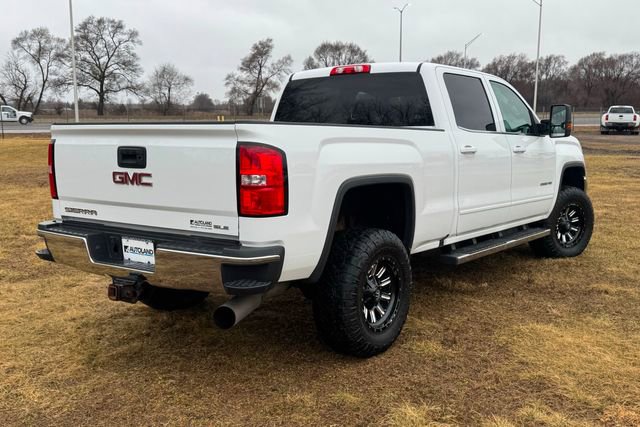 Used 2017 GMC Sierra 2500 SLE w/ SLE Preferred Package image 8