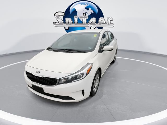 Used 2017 Kia Forte LX image 4