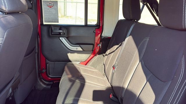 Used 2013 Jeep Wrangler Unlimited Sahara w/ Dual Top Group image 19