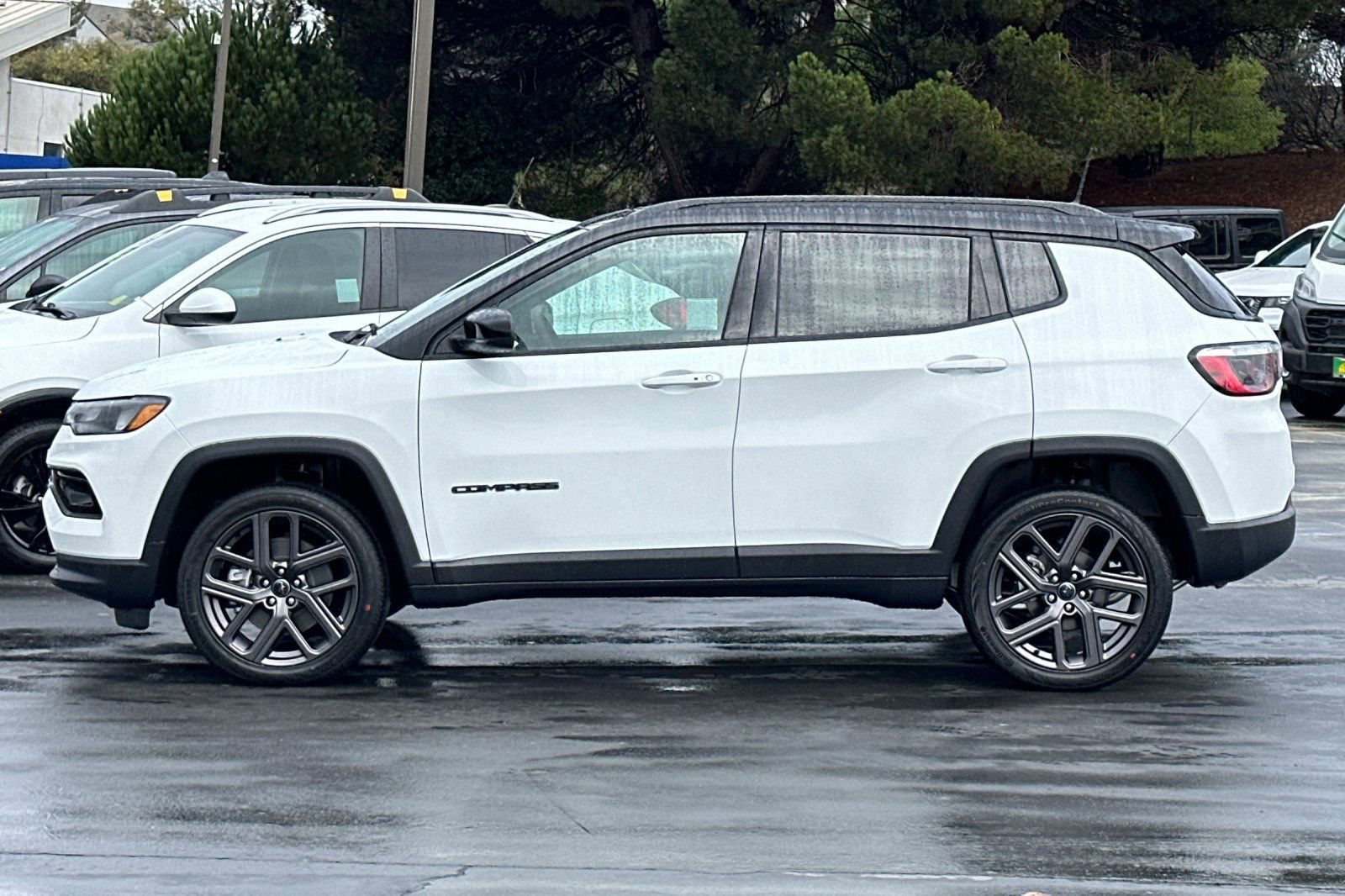 New 2026 Jeep Compass Limited image 8