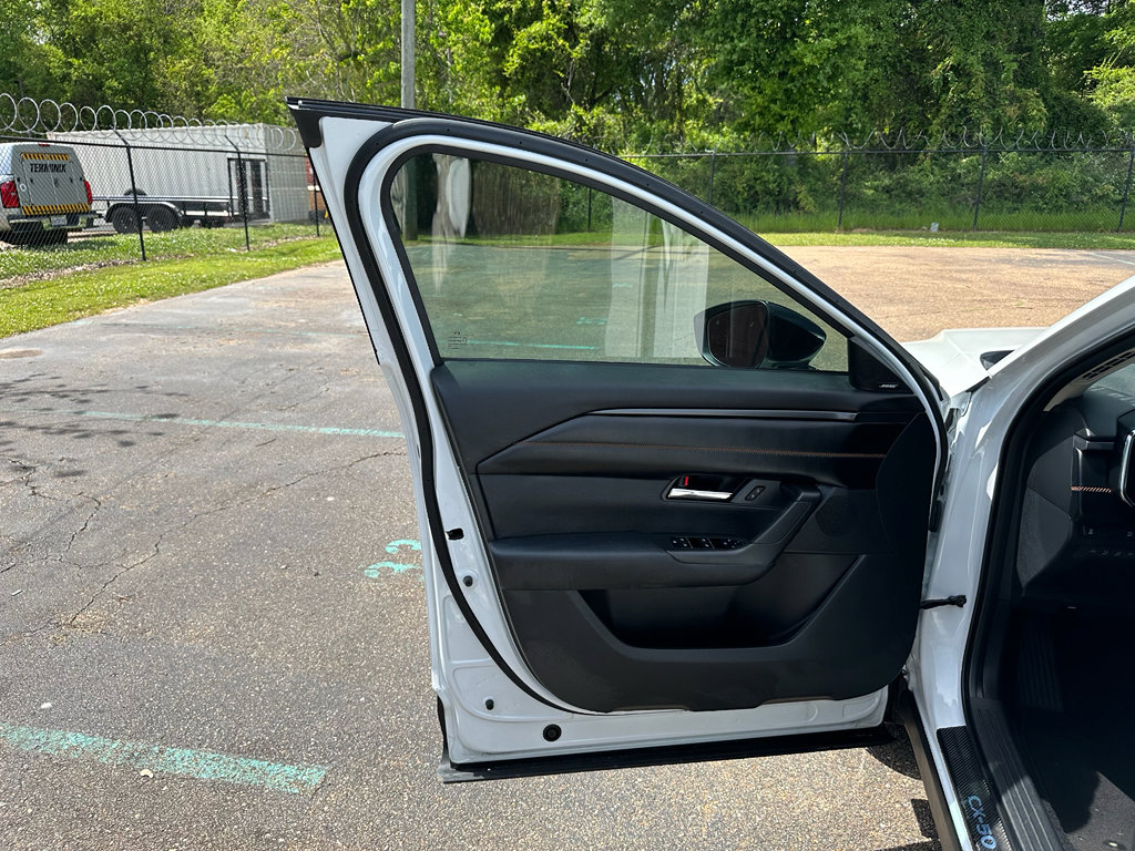 Used 2023 MAZDA CX-50 AWD 2.5 S w/ Cargo Package image 6