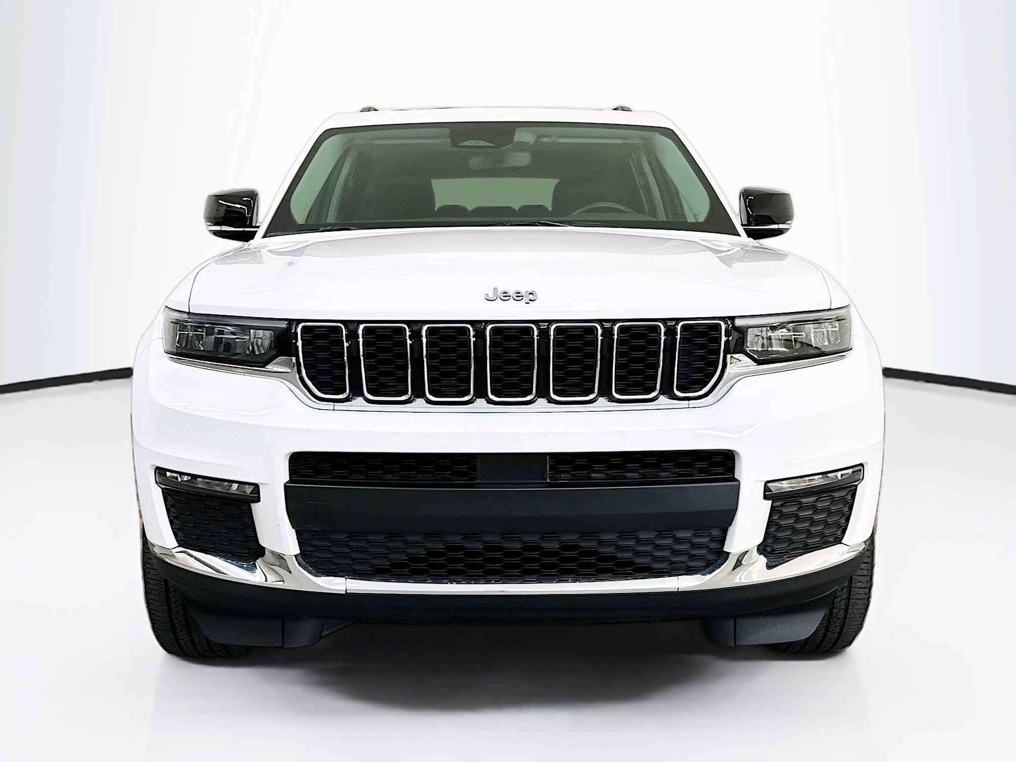 Used 2021 Jeep Grand Cherokee L Limited image 2
