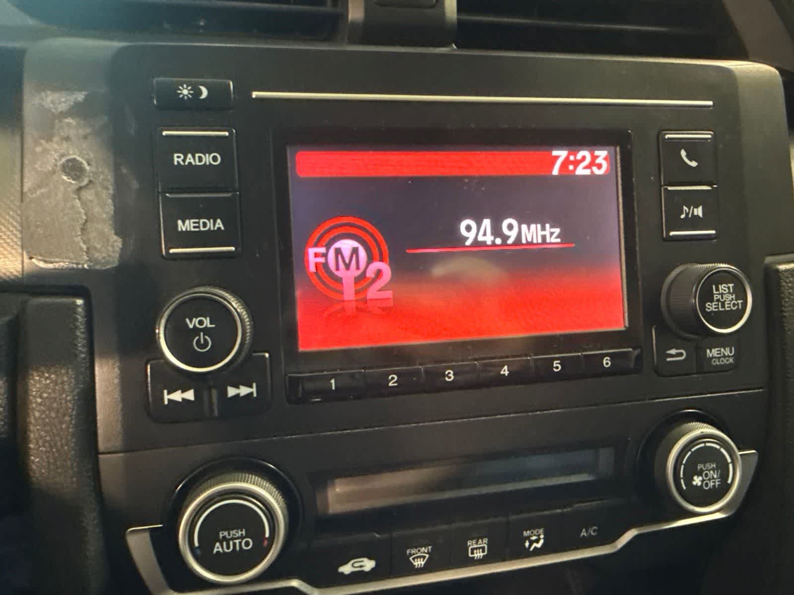 Used 2019 Honda Civic LX image 27