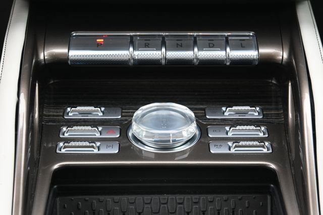 Used 2024 Lincoln Nautilus Black Label image 17