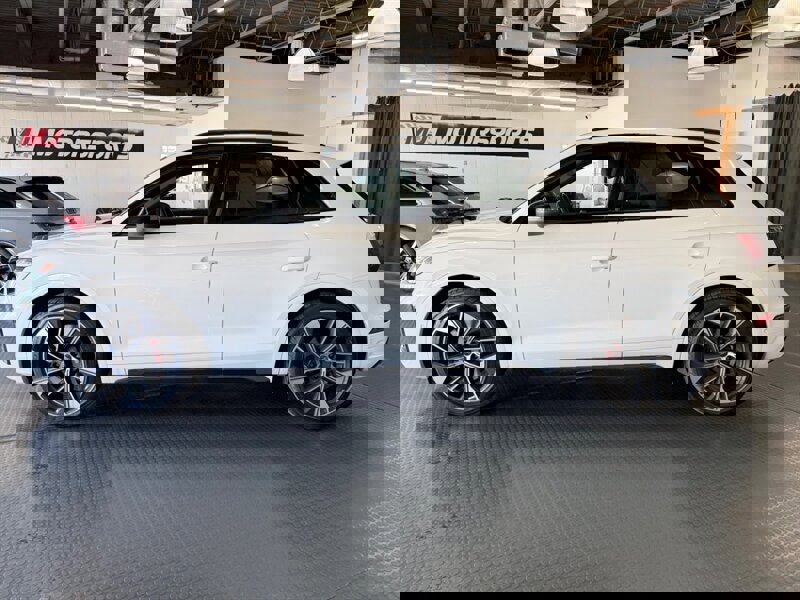 Used 2021 Audi SQ5 Prestige w/ Prestige Package image 9