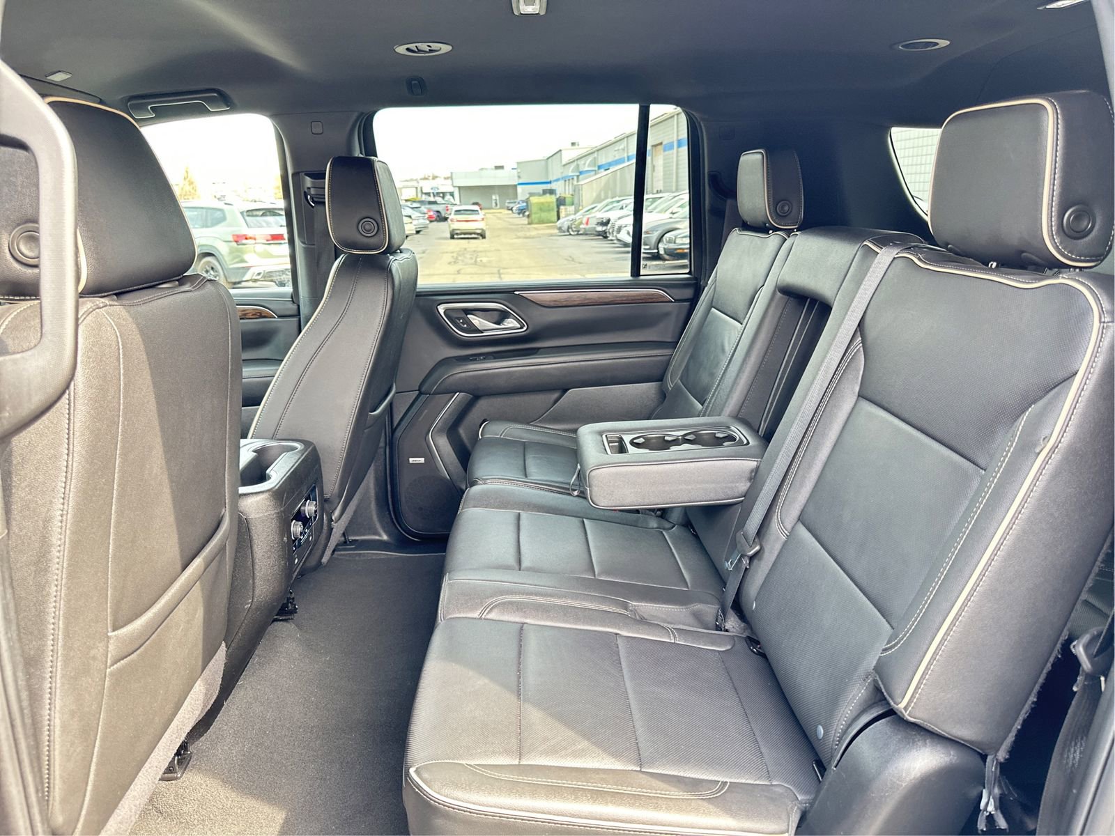 Certified 2024 Chevrolet Suburban Premier image 10