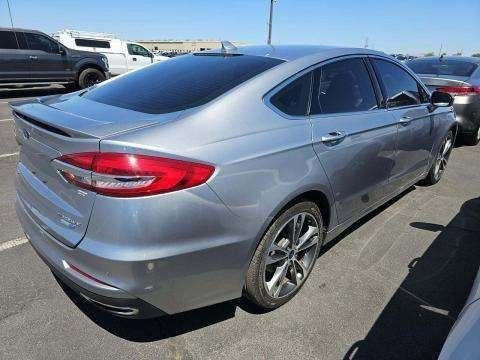 Used 2020 Ford Fusion Titanium image 3