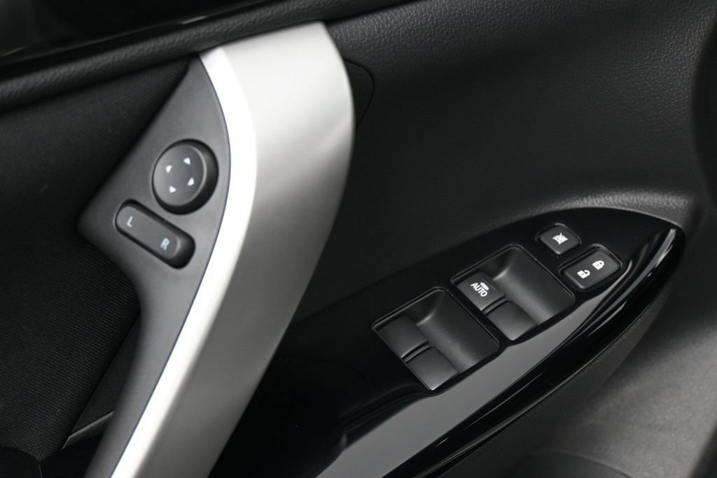 New 2026 Mitsubishi Eclipse Cross LE AWD/4WD image 13