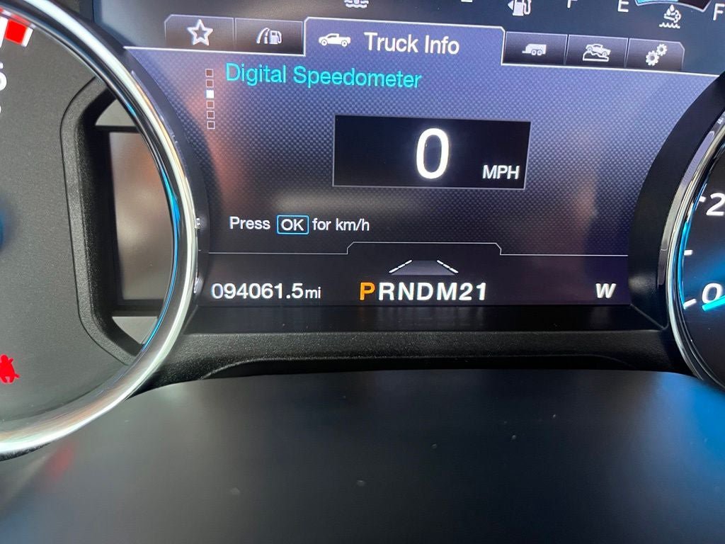 Used 2019 Ford F250 Platinum w/ Platinum Ultimate Package AWD/4WD image 26