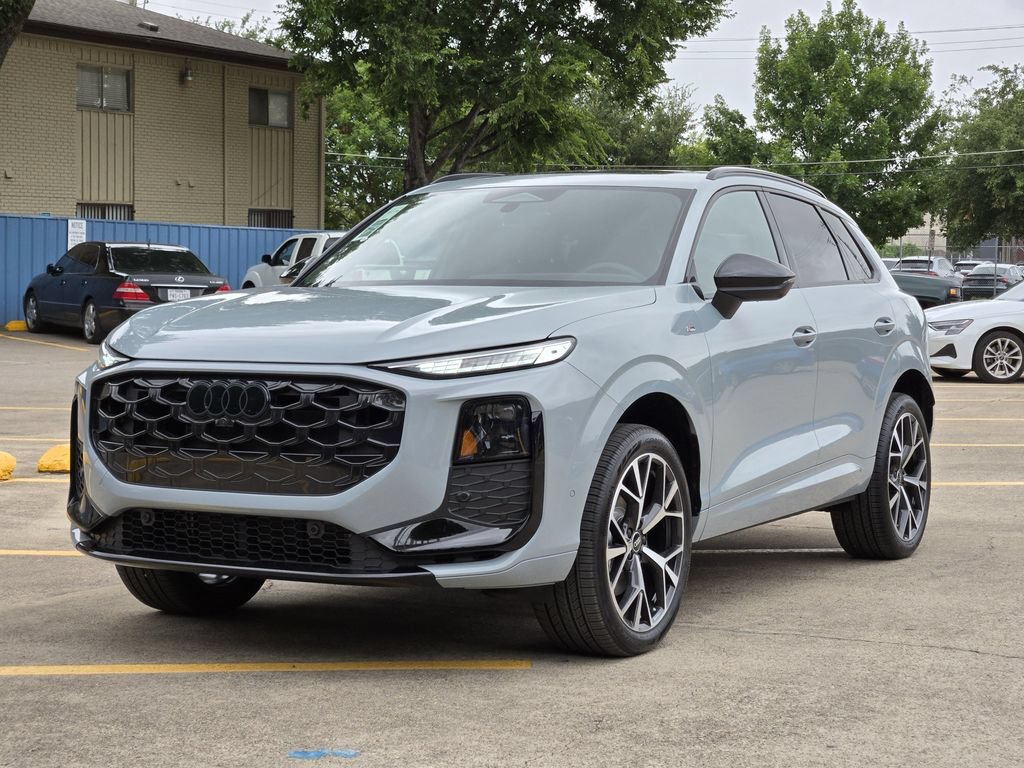 New 2026 Audi Q3 quattro 2.0T AWD/4WD image 6