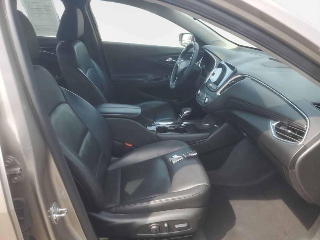 Used 2024 Chevrolet Malibu LT FWD image 26