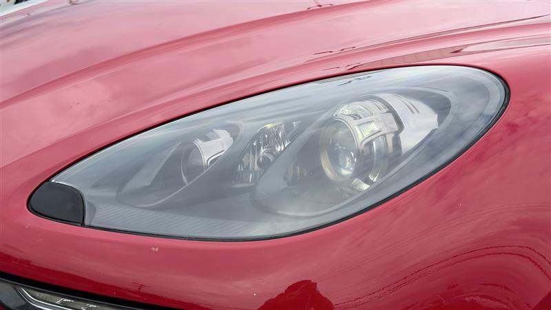 Used 2017 Porsche Macan GTS AWD/4WD image 12