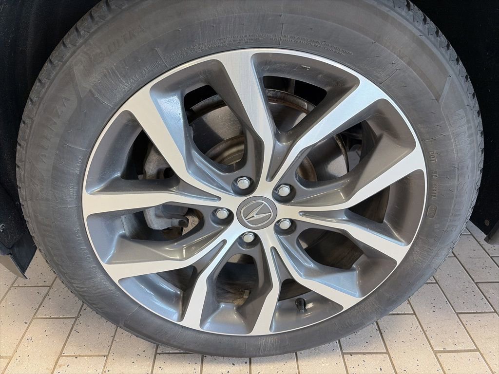 Used 2022 Acura MDX SH-AWD w/ Technology Package image 5