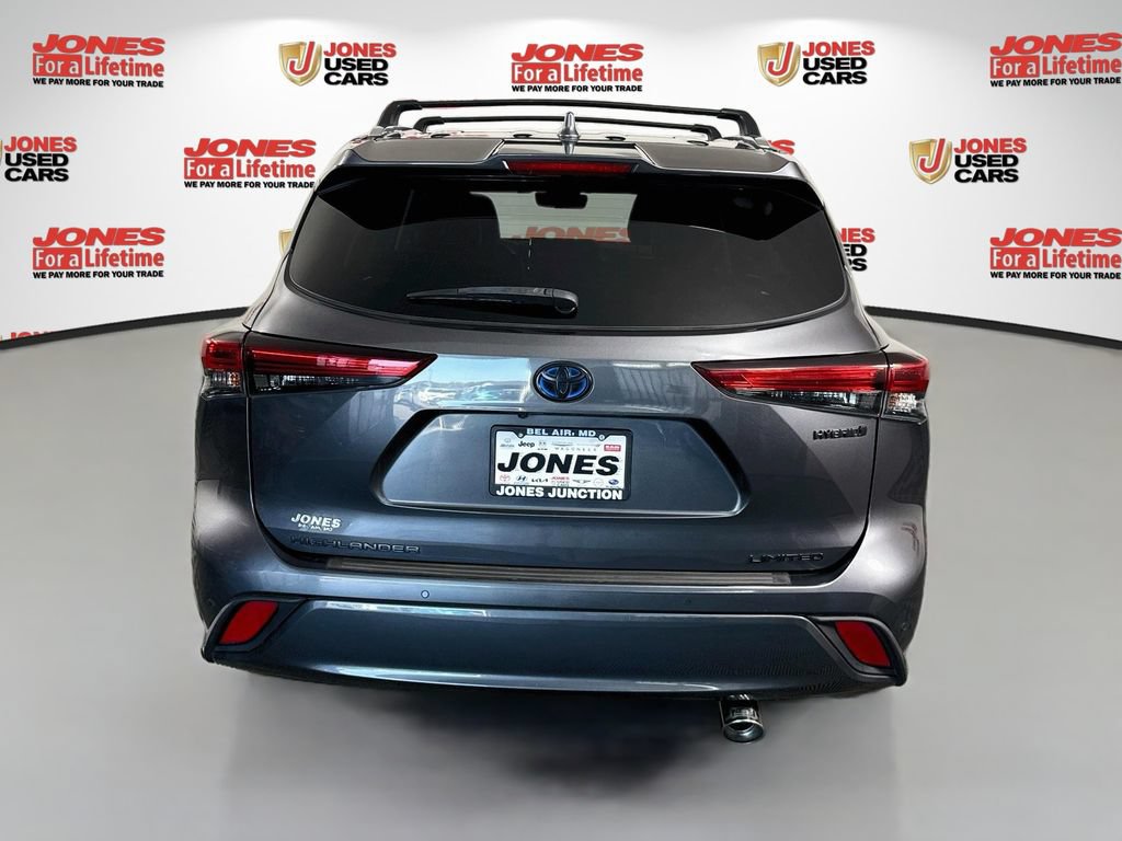 Certified 2021 Toyota Highlander Limited AWD/4WD image 18