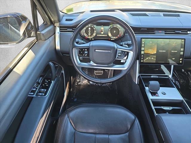 Used 2024 Land Rover Range Rover Long Wheelbase Autobiography AWD/4WD image 16