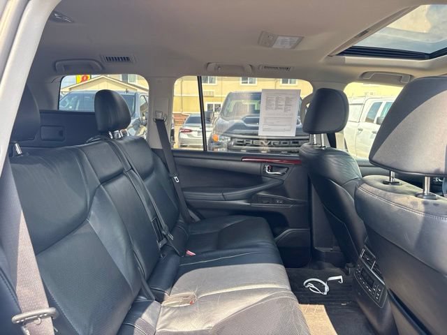 Used 2011 Lexus LX 570 4WD image 20