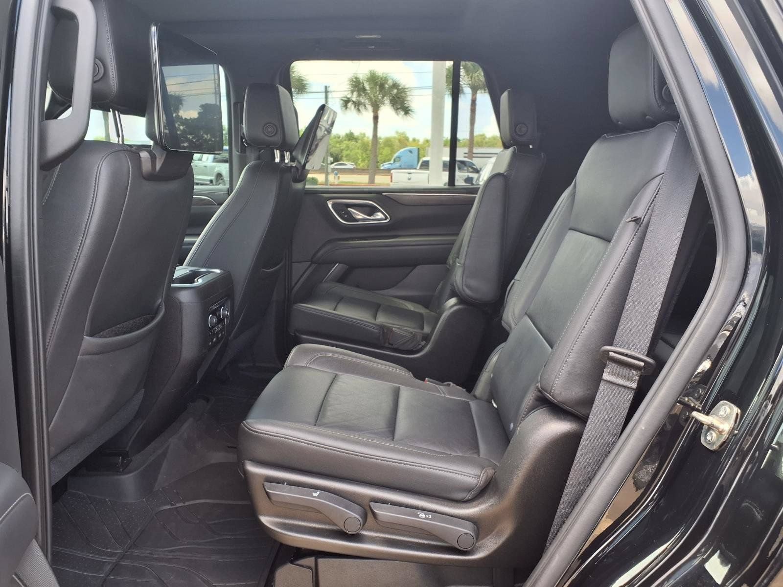Used 2021 Chevrolet Tahoe Z71 w/ Z71 Off-Road Package AWD/4WD image 24