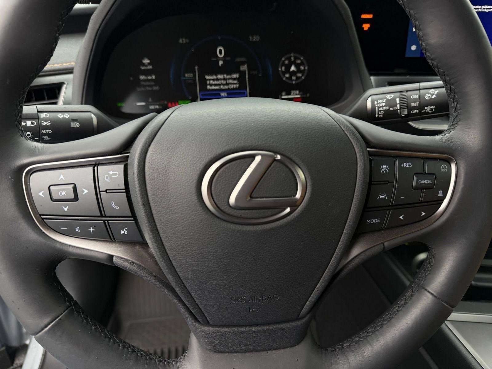 Certified 2025 Lexus UX 300h AWD w/ Accessory Package (Z2) image 15