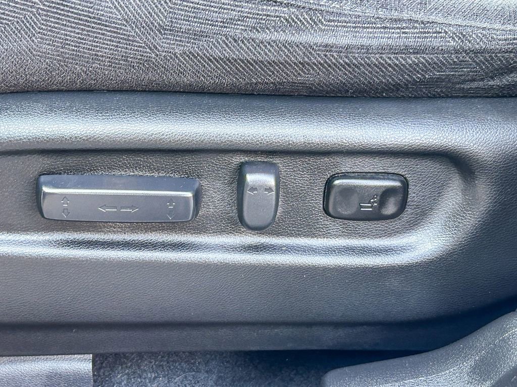 Used 2021 Honda Pilot EX image 28
