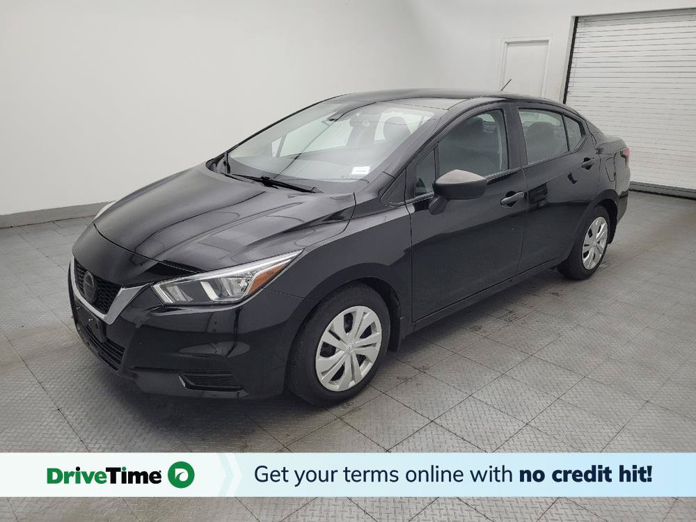 Used 2020 Nissan Versa S FWD image 1