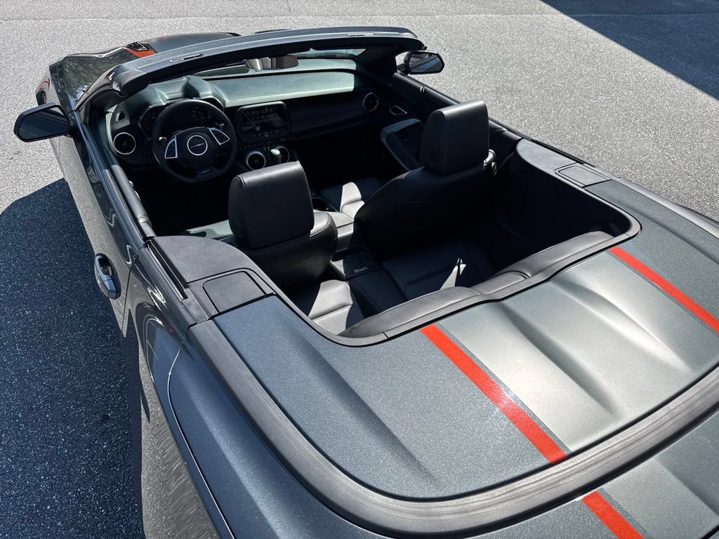 Used 2017 Chevrolet Camaro SS w/ 50th Anniversary Edition RWD image 11