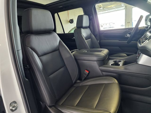 Used 2024 Chevrolet Tahoe Z71 w/ Luxury Package image 22